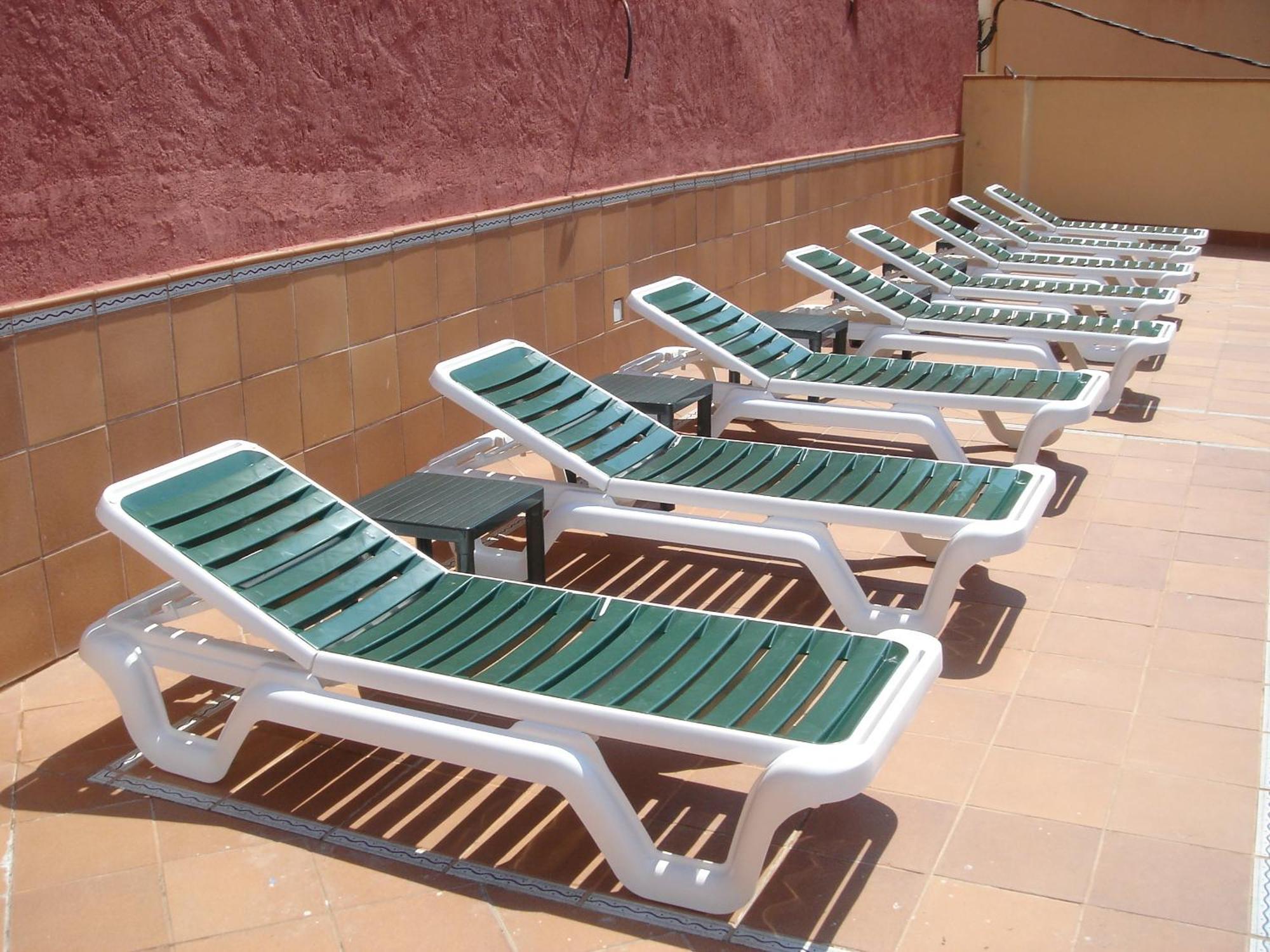 Hostal Rom Familiar Roses Kültér fotó