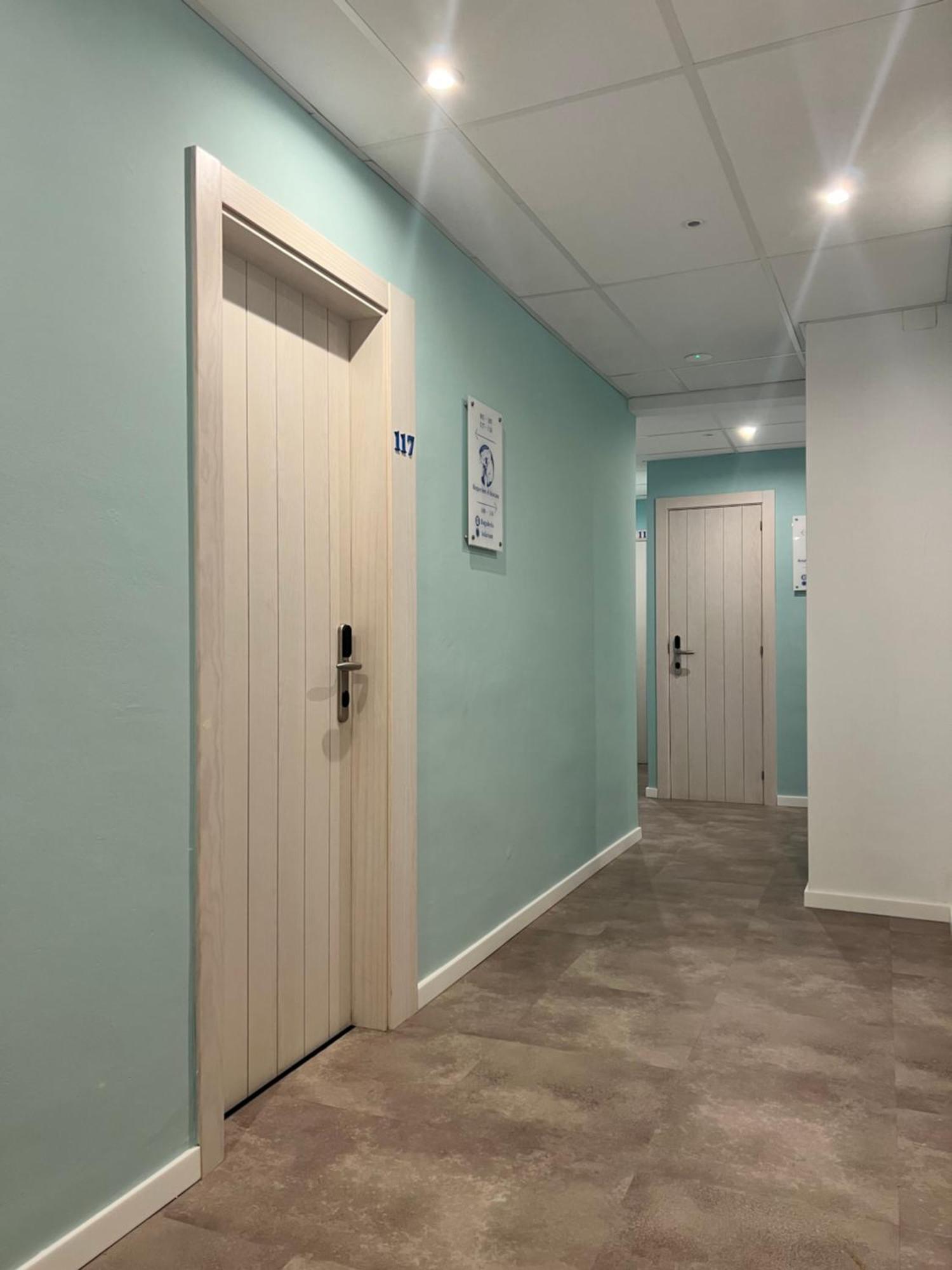 Hostal Rom Familiar Roses Kültér fotó