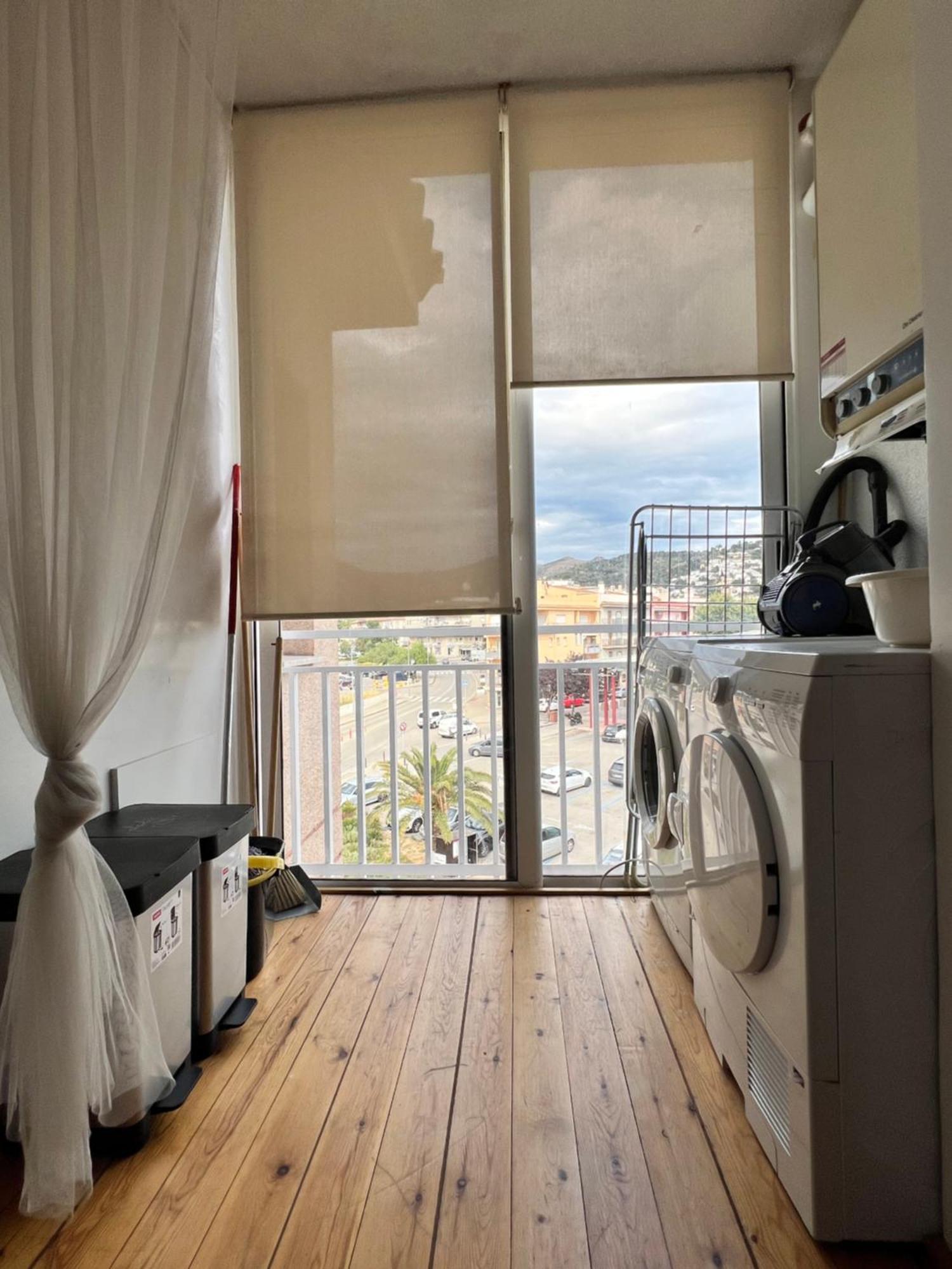 Hostal Rom Familiar Roses Kültér fotó